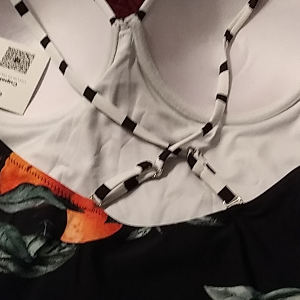 Bathing Suit - Picture 2 of 2
